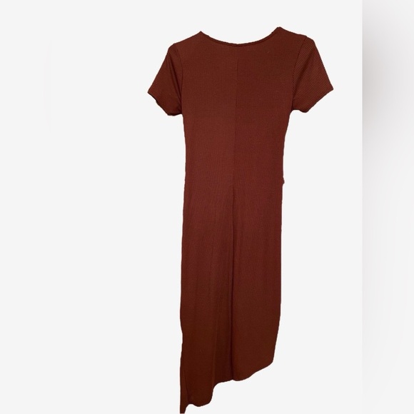 EUC Gilli Cap Sleeve Twist Detail Midi Dress Rust - Picture 5 of 10